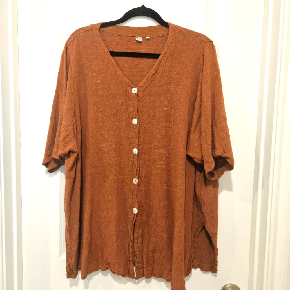 Yazdi (Seattle) Rayon and linen Lagenlook button-down size XL